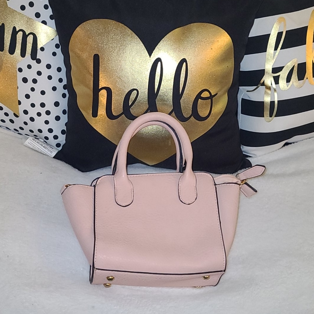 Small pink women's cluth purse